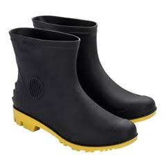 BOTA DE PVC CANO CURTO PRETA CA 50964